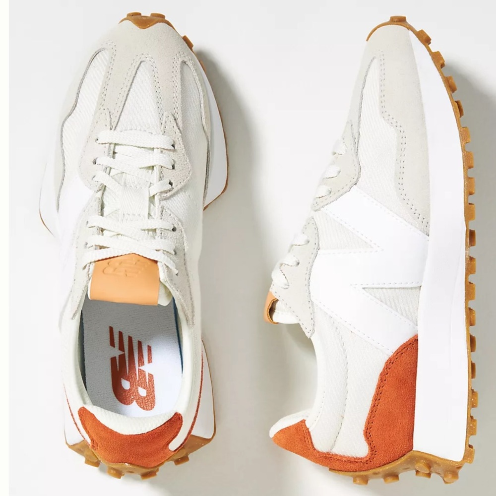 New Balance 327
